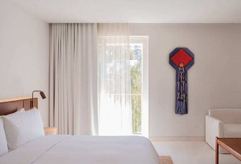 スイート, The Standard, Ibiza