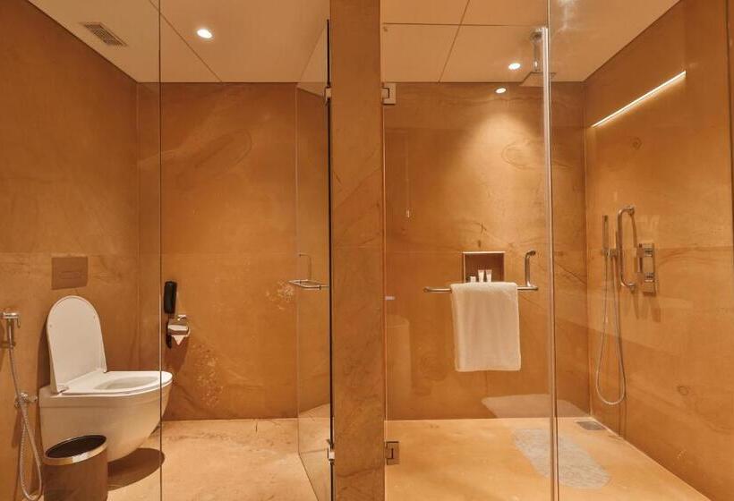 سوییت جونیور, Time Square Resort & Spa Bhuj