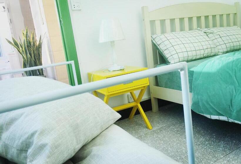 Quarto Estandar Individual, 97 Rock Hostel