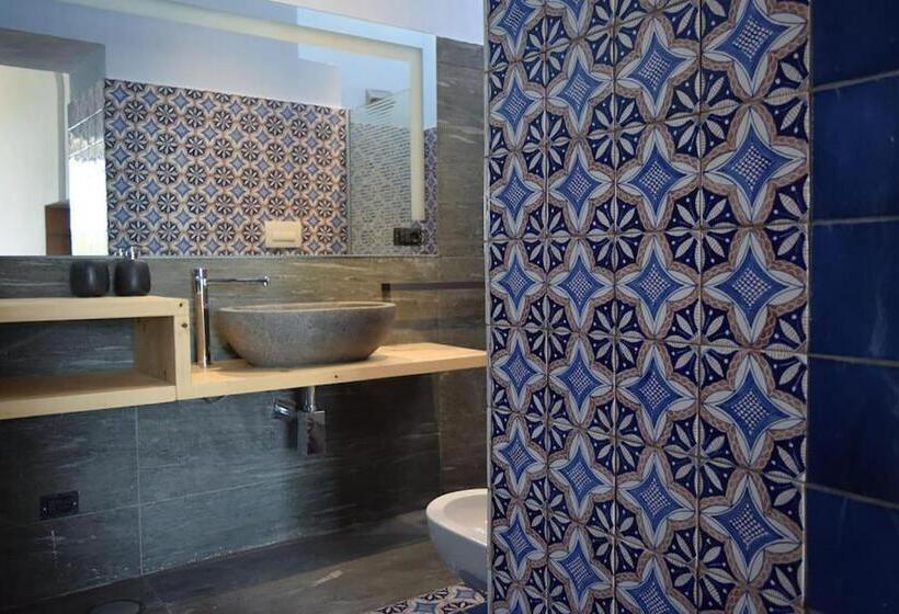 Люкс Вид на Море, Casa Flora B&b
