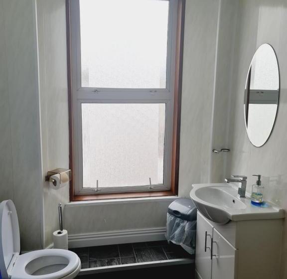 Номер Стандарт Совместная Ванная, Dalry Guesthouse