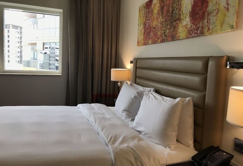 Апартаменты 2 Спальни, Doubletree By Hilton Hotel & Residences Dubai Al Barsha