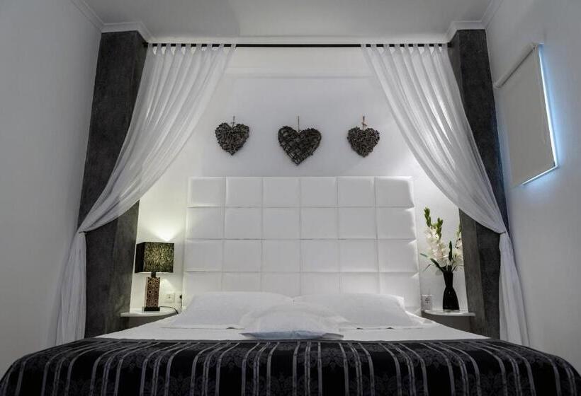 Suite, Dream Island