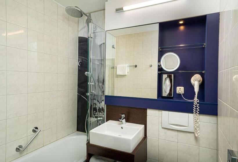 اتاق استاندارد, Rilano 24/7 Hotel München