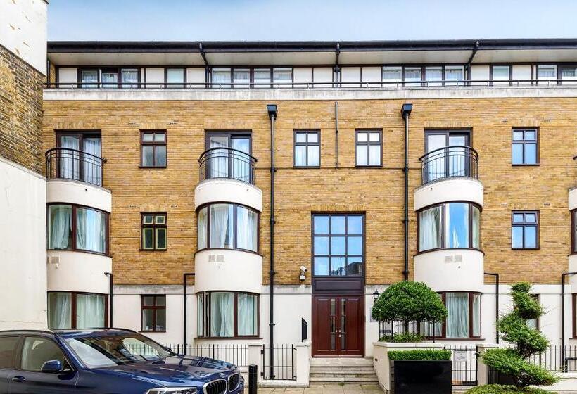Апартаменты Deluxe 3 Спальни, Cheval Knightsbridge