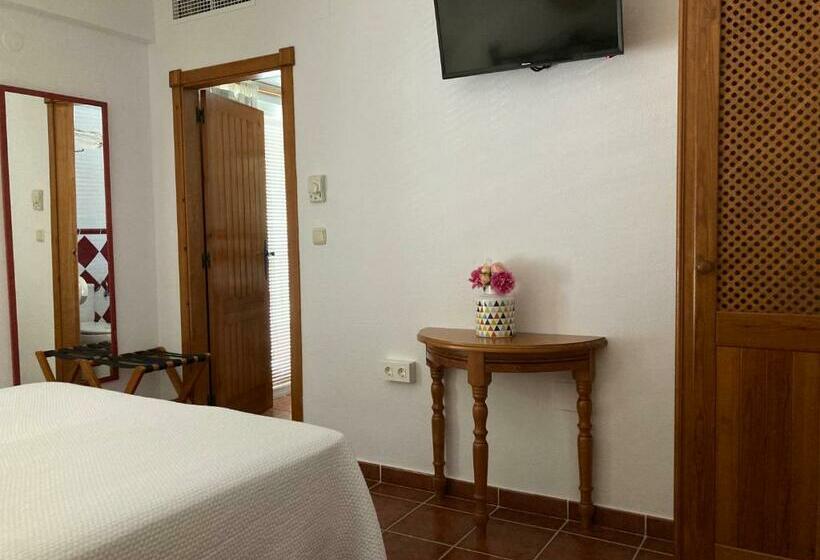 اتاق استاندارد با بالکن, Hostal San Juan