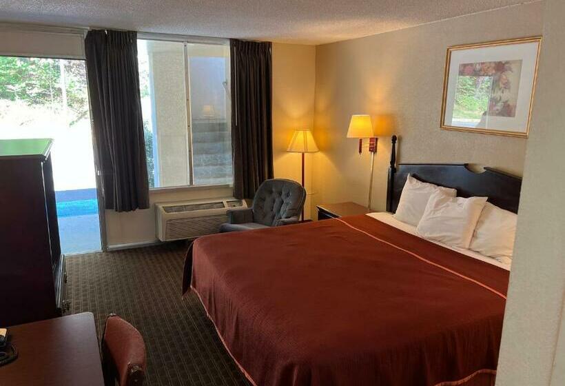 带大床的标准间, Rodeway Inn