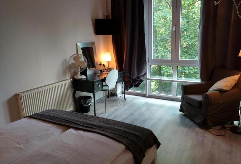 اتاق استاندارد, Midi Inn Parkhotel Mitte