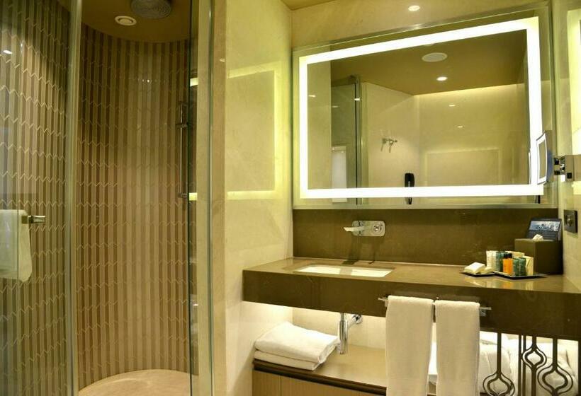 اتاق لوکس, Hilton Istanbul Kozyatagi