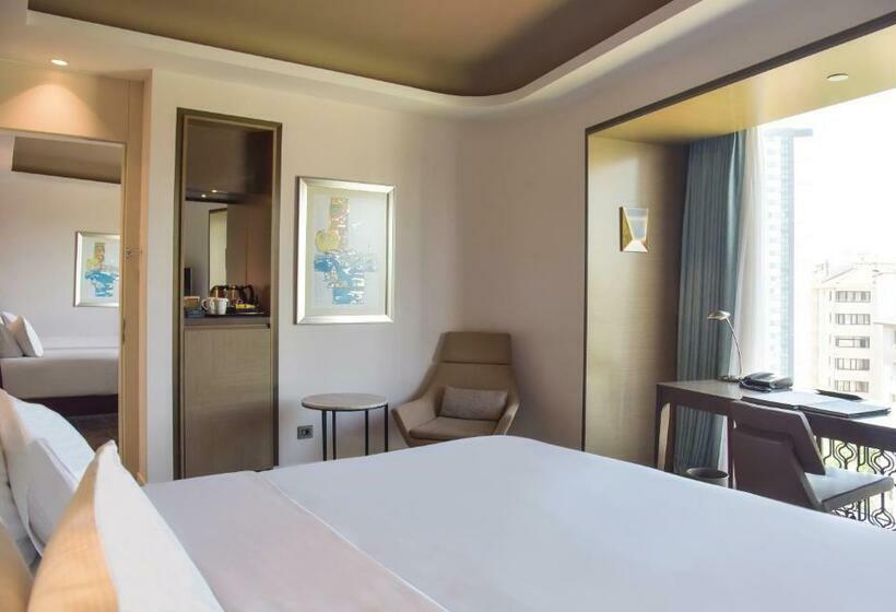 اتاق خانوادگی, Hilton Istanbul Kozyatagi