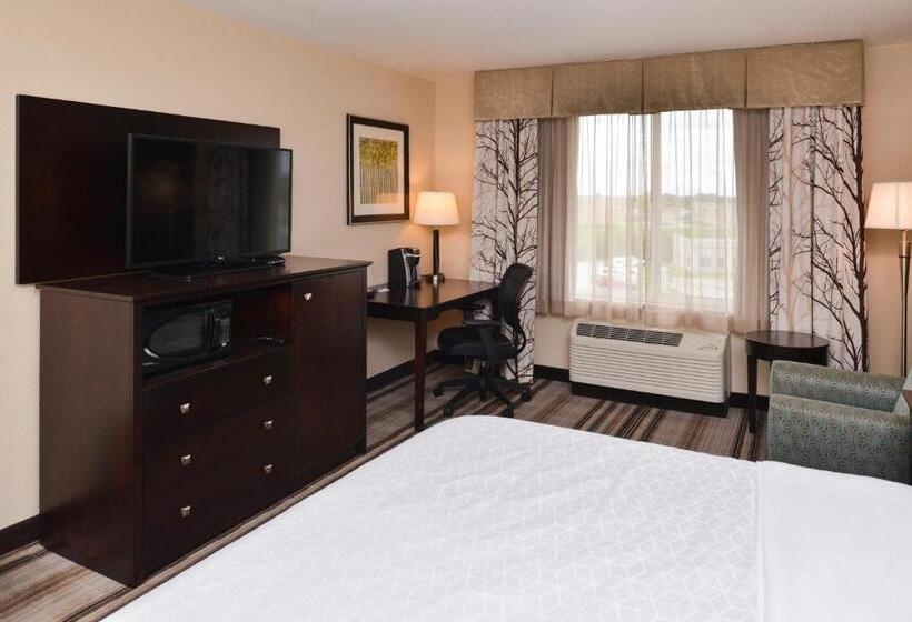 Люкс Адаптированный для Инвалидов, Holiday Inn Express & Suites Emporia Northwest, An Ihg