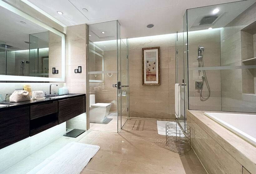 سوییت اجرایی, Howard Johnson Hitech Plaza Chengdu
