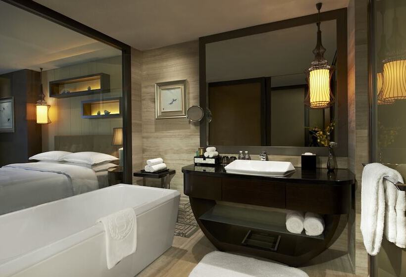 프리미엄 스위트, Sheraton Shanghai Waigaoqiao