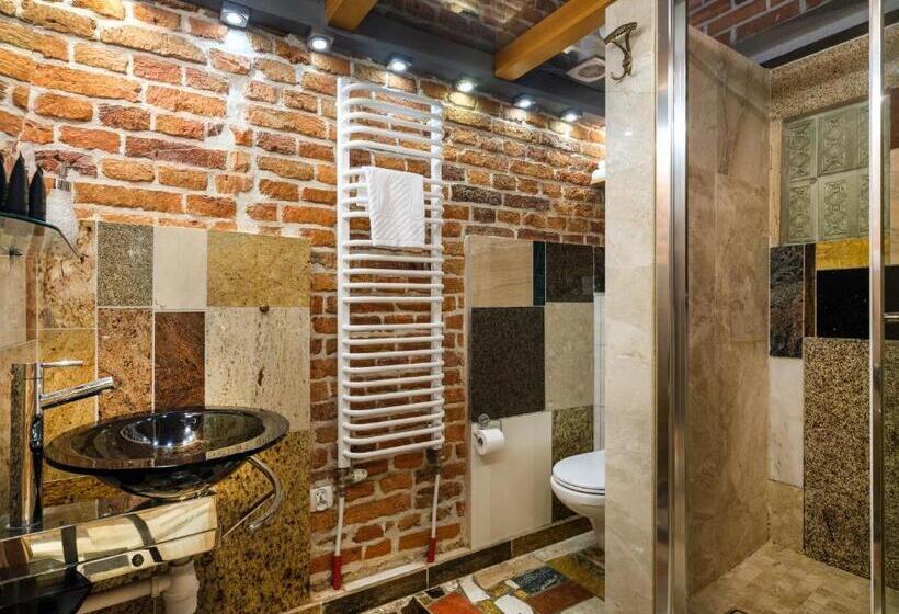 آپارتمان 2 خوابه, Aparthotel Stare Miasto
