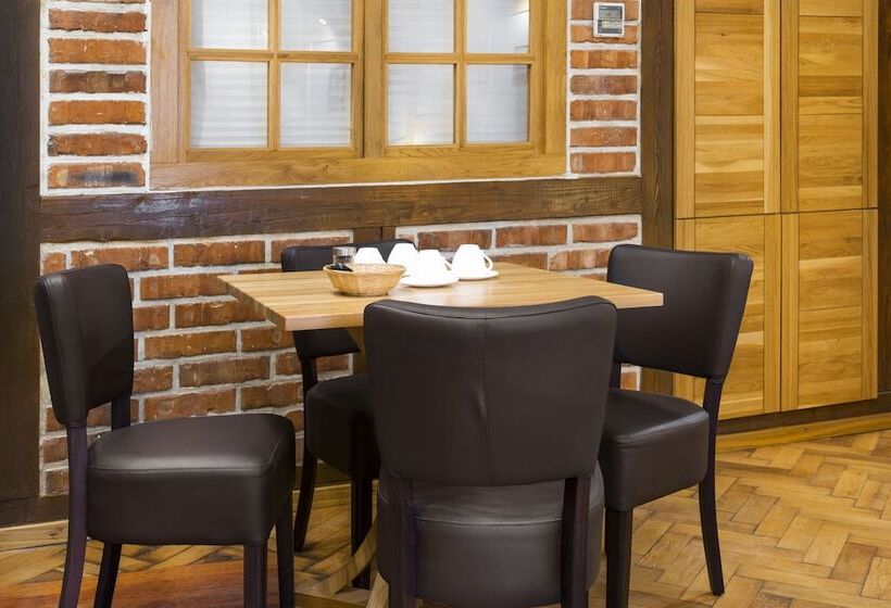 آپارتمان 2 خوابه, Aparthotel Stare Miasto