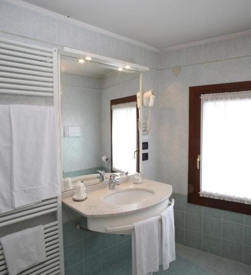 四人标准间, Albergo Alla Campana