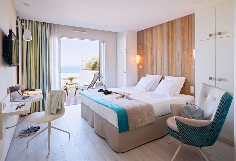 Номер Deluxe Вид на Море, De La Baie  Thalassotherapie Previthal
