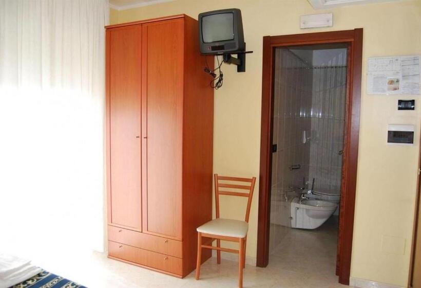Номер Стандарт, Il Chierichetto