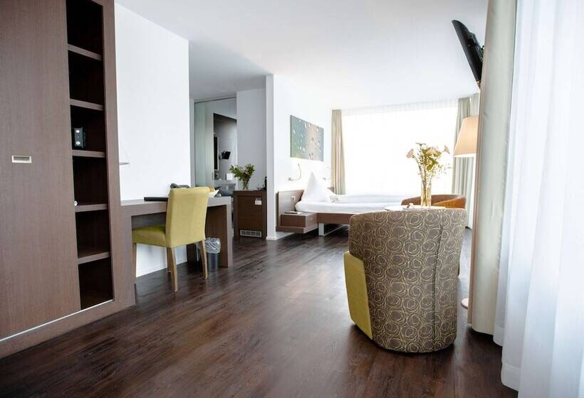 Номер Комфорт, Mercure Chur City West