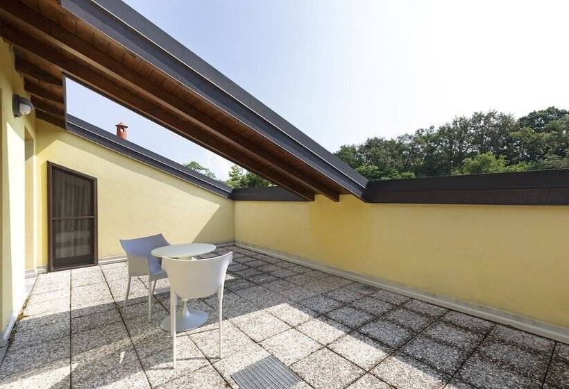 Люкс, B&b Hotel Malpensa Lago Maggiore