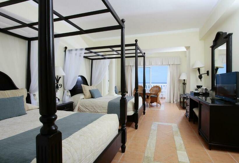 سوییت جونیور با چشم‌انداز دریا, Bahia Principe Grand Jamaica - All Inclusive