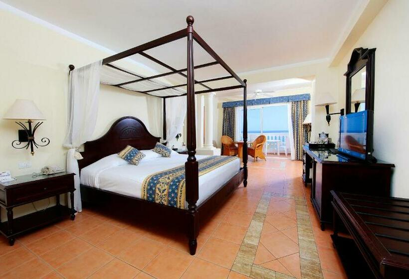 سوییت جونیور با چشم‌انداز دریا, Bahia Principe Grand Jamaica - All Inclusive