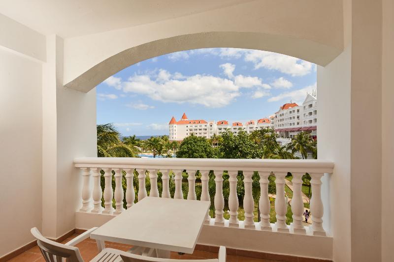 سوییت جونیور با چشم‌انداز دریا, Bahia Principe Grand Jamaica - All Inclusive