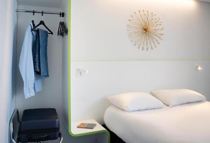 Quarto Premium, Ibis Styles Fougeres