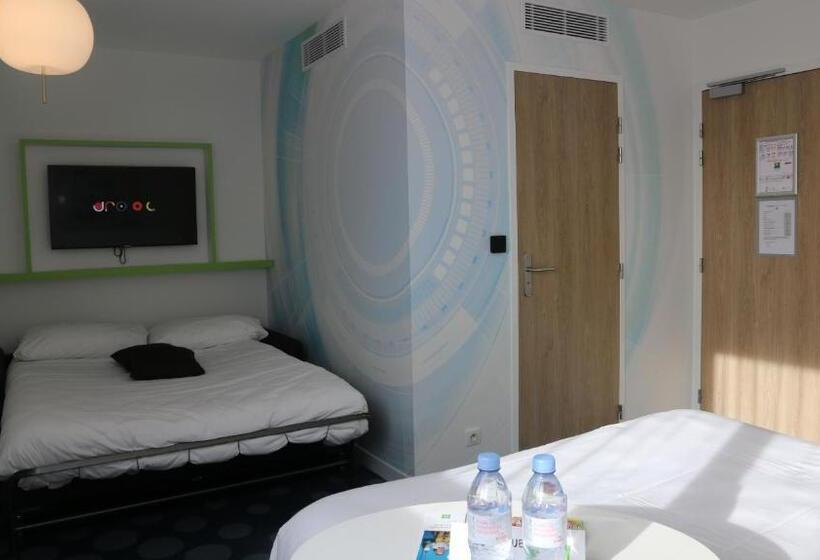 Family Suite, Ibis Styles Fougeres