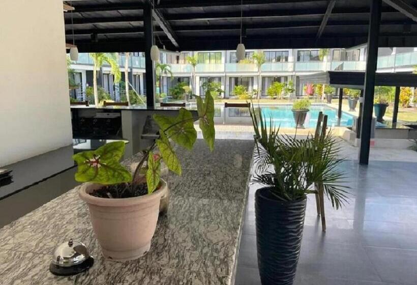 キングサイズベッドのスイートルーム, Bohol Jewel Resort