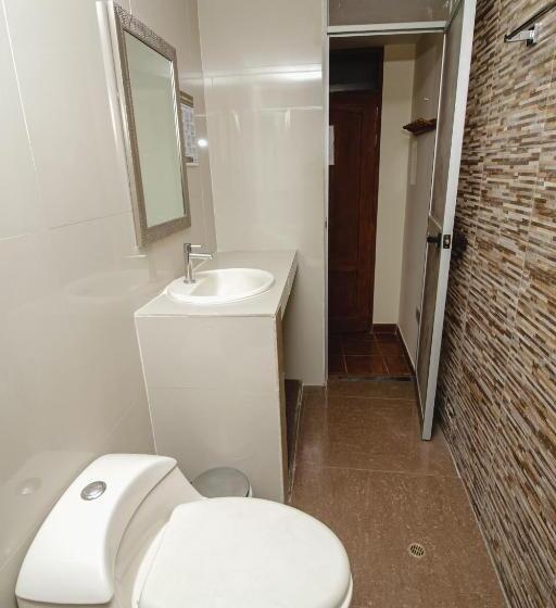 اتاق استاندارد یک نفره, Antara Hostal