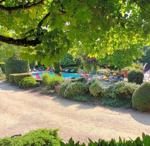 Quarto Triplo Estandar Vista Jardim, Au Bout De Mes Rêves