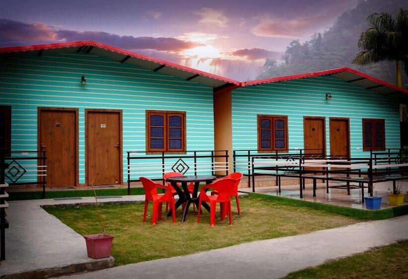 سوییت خانوادگی, Creek Forest  Riverside Boutique Resort