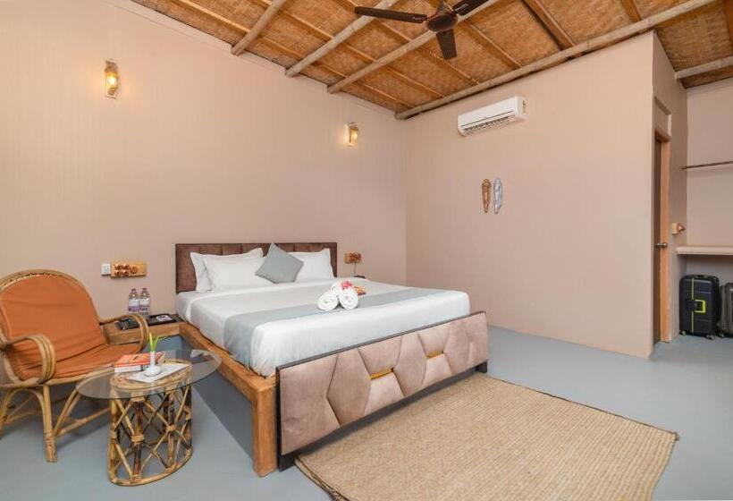 Номер Deluxe, Amadi Beach Front Resort