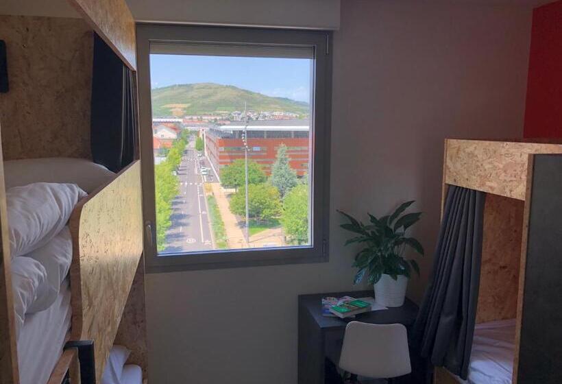 اتاق استاندارد سه نفره, Auberge De Jeunesse Hi Clermont Ferrand