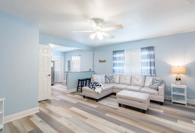 带2个卧室的公寓, Upham Beach Inn