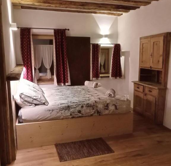 غرفة عائلية, Al Bait Da Lucia Bormio
