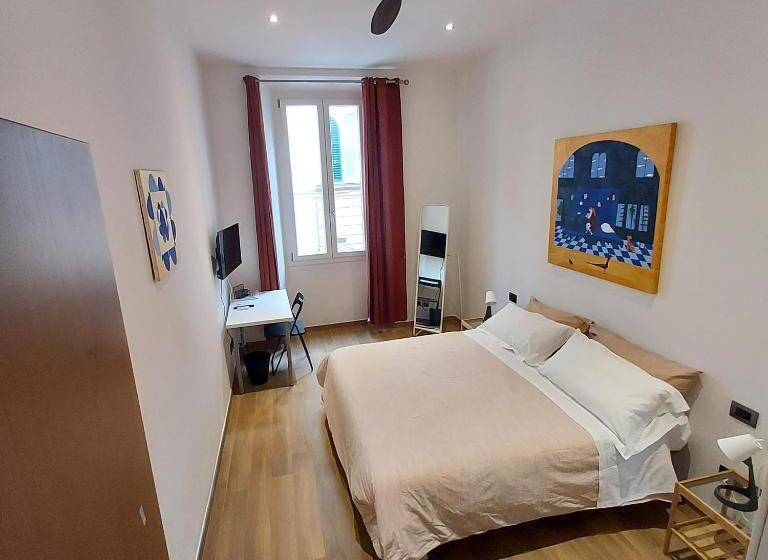 اتاق خانوادگی, Amalia Suites   Via San Zanobi