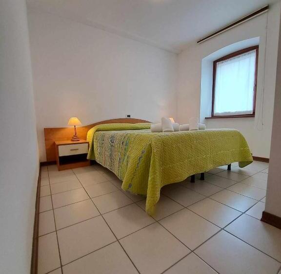 Номер Стандарт Трехместный, Albergo Martina