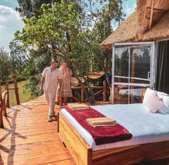 디럭스 룸 킹사이즈 침대, Foresight Eco Lodge & Safari