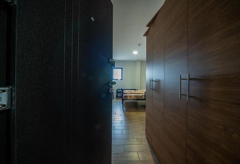 اتاق استاندارد, Amd Union Caffe & Rooms