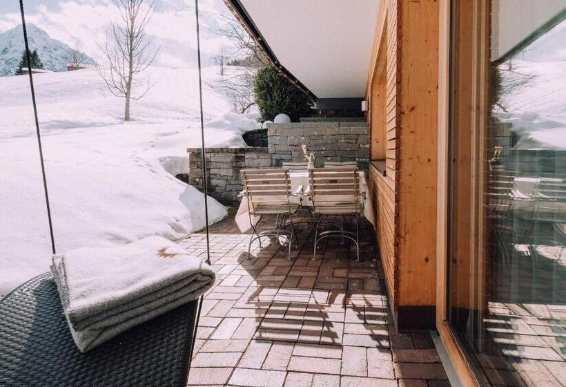 산 전망 스위트, Naturhotel Chesa Valisa