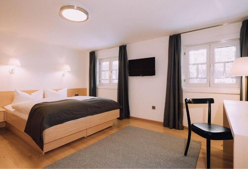 Семейный Номер, Naturhotel Chesa Valisa