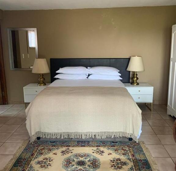 Quarto Estandar Vista Lago, Marina Views Guesthouse