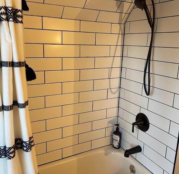 آپارتمان 1 خوابه با بالکن, Spearfish Cottages
