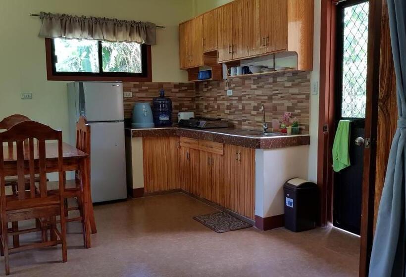 Студия Deluxe, Paco S Garden Home Stay