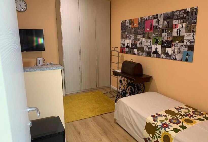 スタンダードルーム, Bed & Breakfast Indi Thelar