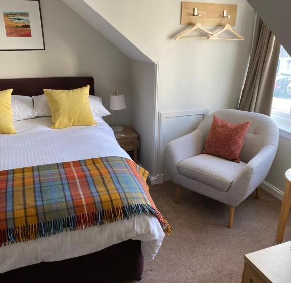 اتاق استاندارد, Honeypot Guest House