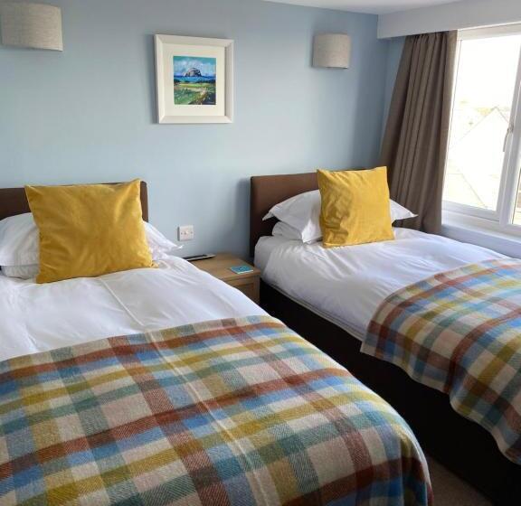 Standard room with outdoor bath, Honeypot Guest House