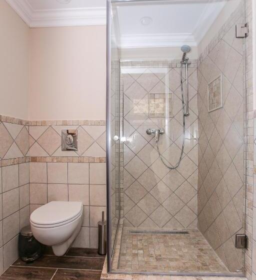 جناح جونيور, Pensiunea Dimitrios & Spa   Băile Herculane  Valea Cernei Terapie Spa  Relaxare A Minții și A Trupul